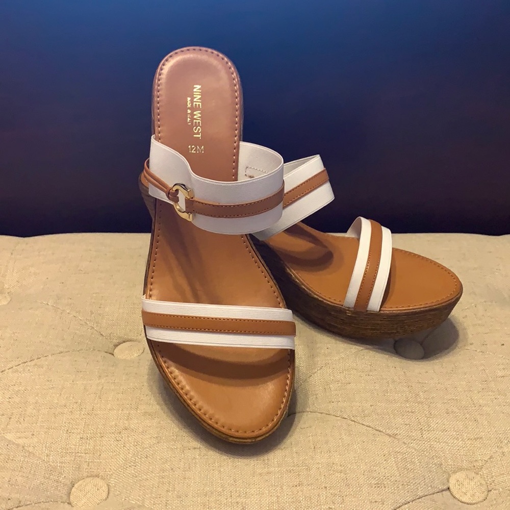 New Nine West Brina Wedge White/Tan Sandal